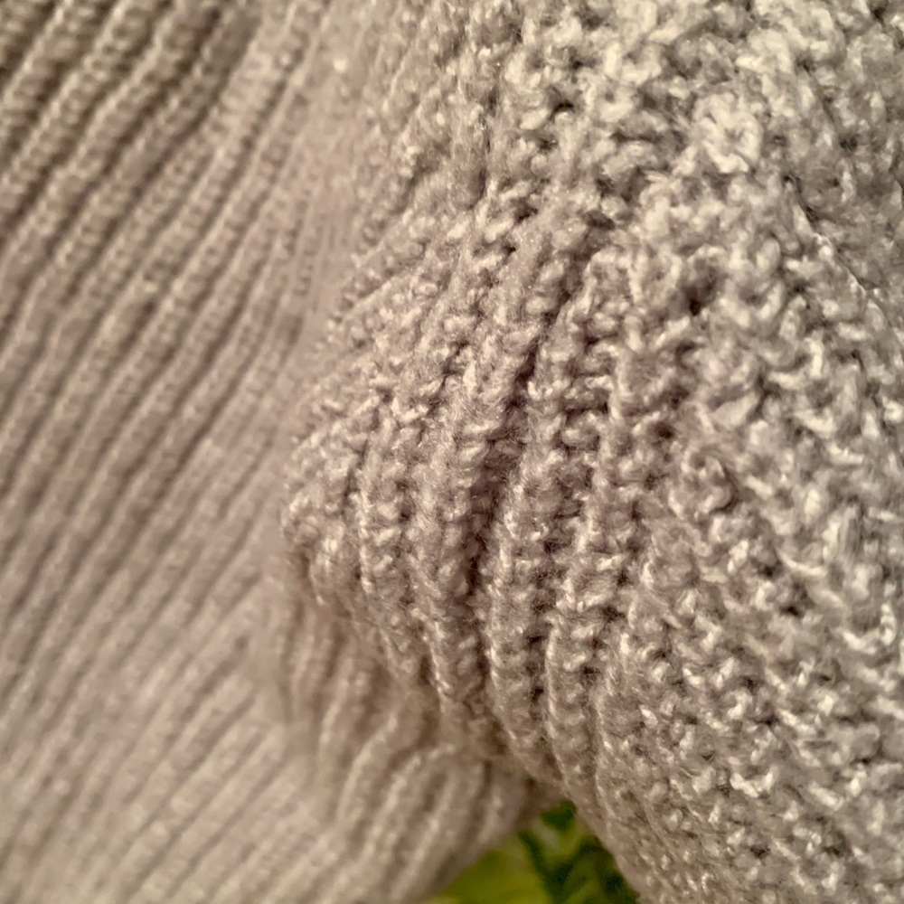 Dynamite Grey Sweater - Picture 10 of 14